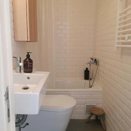 شقة Casa Com Jardim Privado *