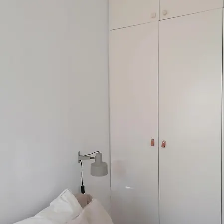Casa Com Jardim Privado * Lissabon
